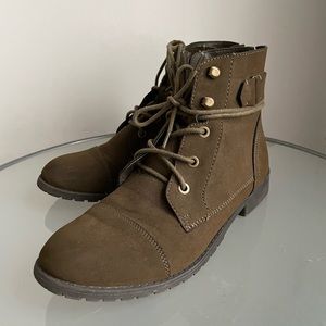 madden girl 🌸 ankle boots